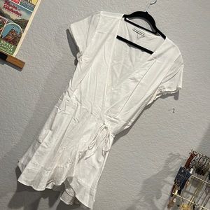 Abercrombie white short dress size L